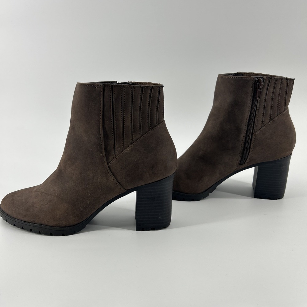 Kelly & Katie Yona Chelsea Boots Shoes Women's 7.5M Java Brown 3 Inch Heels - Picture 5 of 11